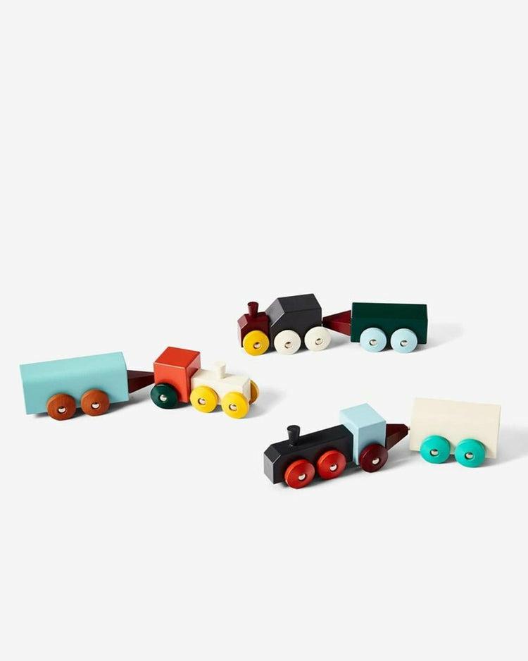 Hovers Trains  |  Wooden Toys Toys Vehicles